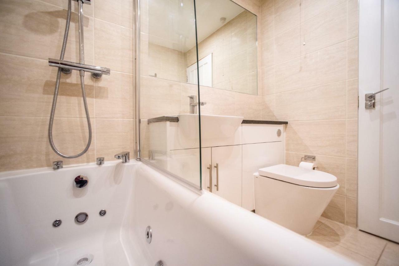 Superb Modern 3bed 2bath With Wifi, Trendy Fitzrovia W1 By Oxford Street Affable Informative Host * Londen